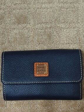 Dooney & Bourke Navy Pebbled Leather Continental Wallet with Gold Logo